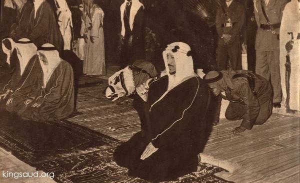 Here is were King Saud leads the prayer inside the palace with a group of men of his entourage