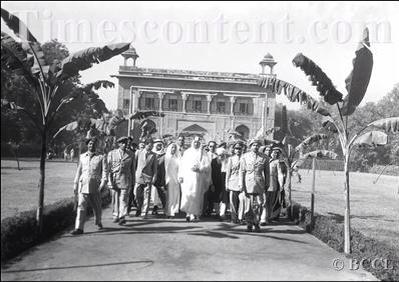 King Saudat Red Fort in Old Delhi, during his visit to India on November 27, 1955. 