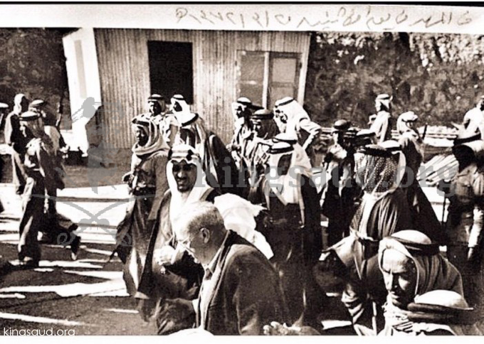 Crown Prince Saud bin Abdulaziz during his visit to Mahd Al-Dahab with Prince Saud bin Abdulrahman Al-Sudairy