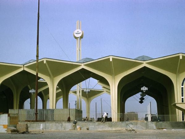 مطار الظهران خلال إنشائه ١٩٦٠ 