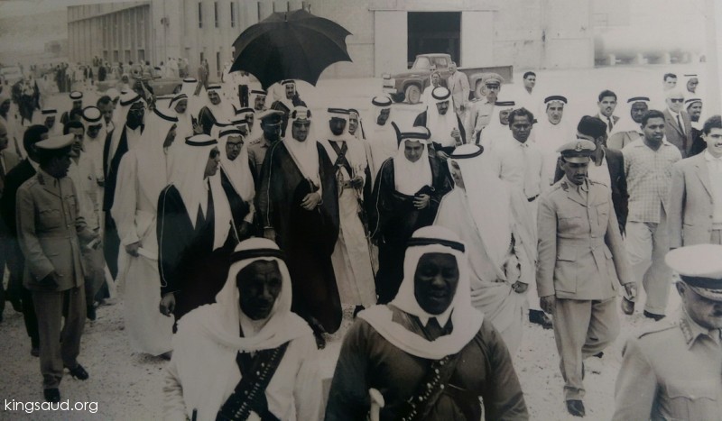 King Saud, Prince Sultan, Prince Abdullah, sons of King Abdulaziz and Prince Mohammed bin Saud Al-Kabir, and his sons Prince Sultan bin Saud, Prince Badr bin Saud, Prince Mansour bin Saud and media Bakr Younis.