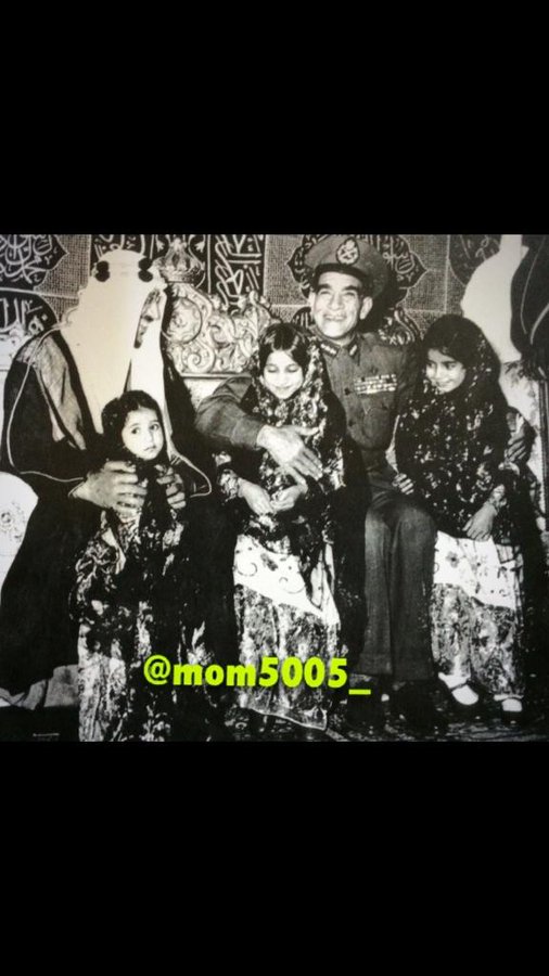 King Saud with Major General Mohammed Najib and Abdulrahman Al-Tubaishi Grand-daughters