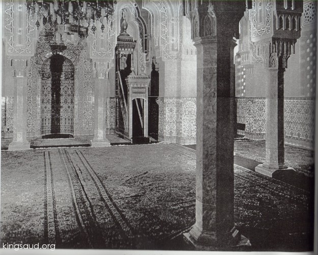 The decorated columns ar the Grand Mosque after the expansion - 1955 AD
