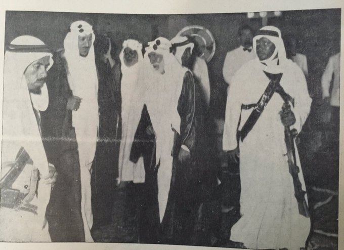 Mohammed Ali Reza Zainal and Yousef Zainal Rida depositing King Saud in his palace in Ruwais in Jeddah and on his right Abdullah Al-Hababi 1954.