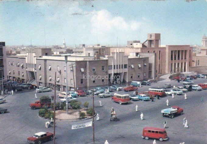 صورة قصر الحكم في مدينة الرياض  عندما أعاد بناؤه الملك سعود رحمة عام 1958م