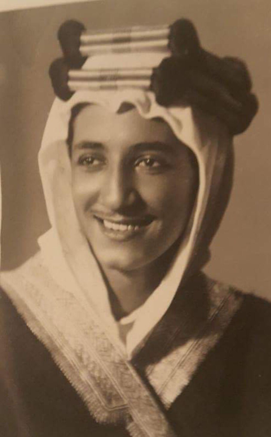 محمد السليمان العنبر.jpg