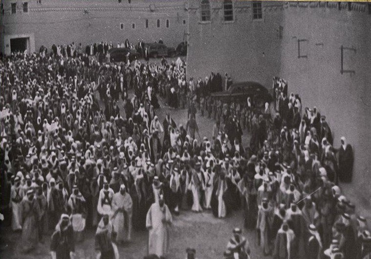 King Abdulaziz and Crown Prince Saud bin Abdulaziz returning from Friday prayers - Riyadh 1354 AH (1935 AD)