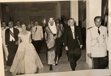 A collection of photographs by Lebanese photographers Antoine Dalati and Nahrā documenting King Saud’s 1957 visit to Beirut, his reception by President Camille Chamoun, and the grand banquet held in His Majesty’s honor, attended by President Chamoun and his wife, Mrs. Zalfa.