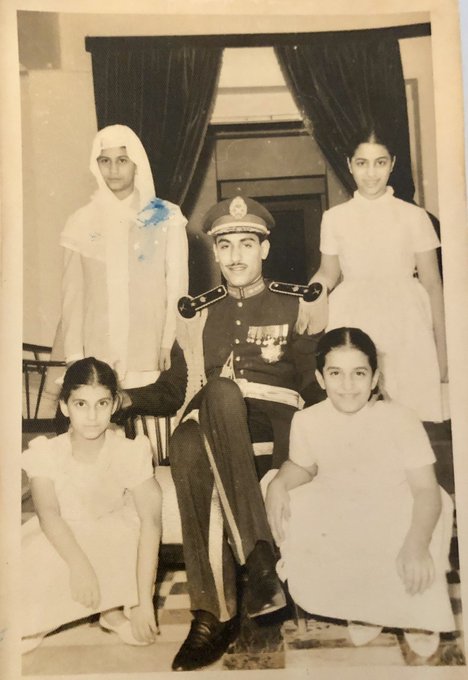 Prince Khalid bin Saud, Chief of the National Guard, with his siblings — from the right: Princess Fahdah bint Saud and Prince Abdulmajid bin Saud; seated from the right: Princess Shaykhah and Princess Mudhawwī (may God have mercy on them). The year is 1958 / 1378 AH.