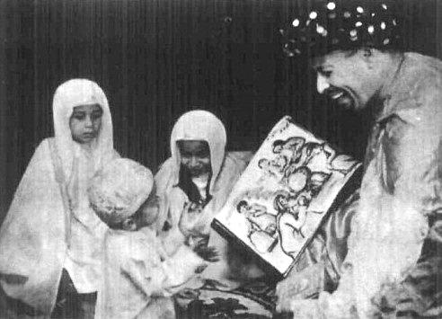 Princes Al‑Walid, Shaqran, and Al‑Muʿtazz — sons of King Saud — appearing on ARAMCO Television’s children’s program Bābā Ḥaṭṭāb (Sun and Flare) on 4 May 1960.**
