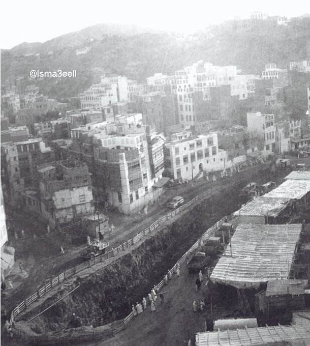 Construction of a dam in Makkah during the reign of King Saud in 1375 AH