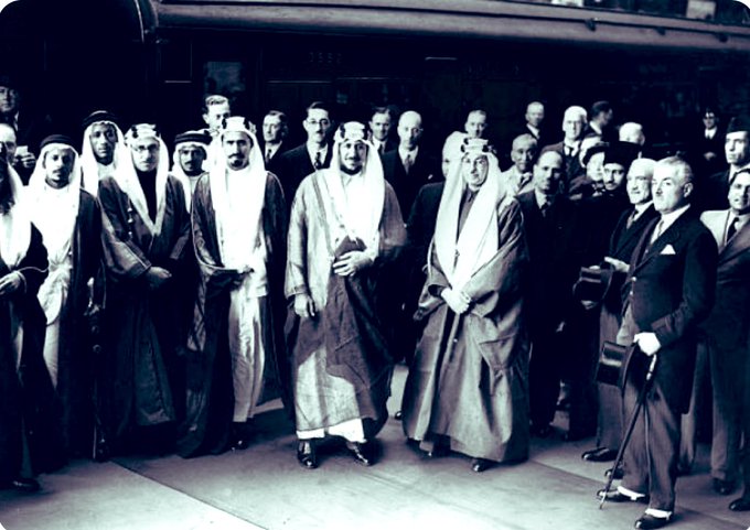 Crown Prince Saud—later King Saud—together with Prince Mohammed bin Abdulaziz, Khayr al‑Din al‑Zarkali, Fuʾād Hamzah, and Dr. Medhat Sheikh al‑Ard in London, 1938.